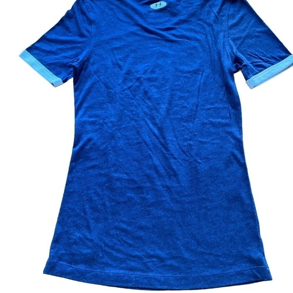 Under Armour Women's Short Sleeve Legacy East 33rd St. Crewneck. Size Medium - Picture 9 of 12